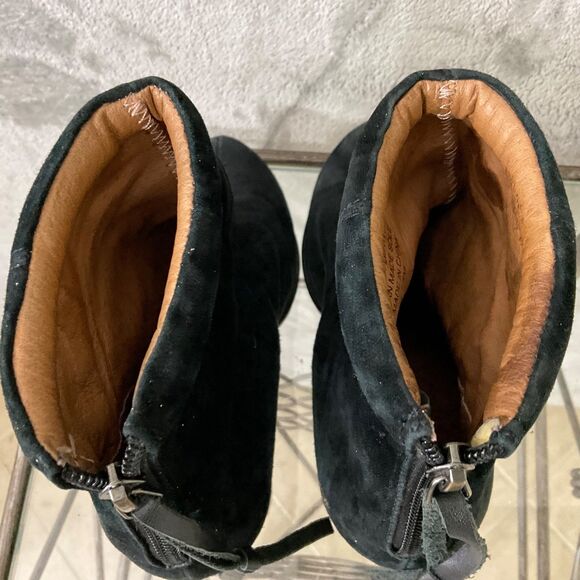 Jeffrey Campbell Rumble Black Suede Sz 7.5 Ankle Boots Stacked Block Heel - Picture 8 of 14